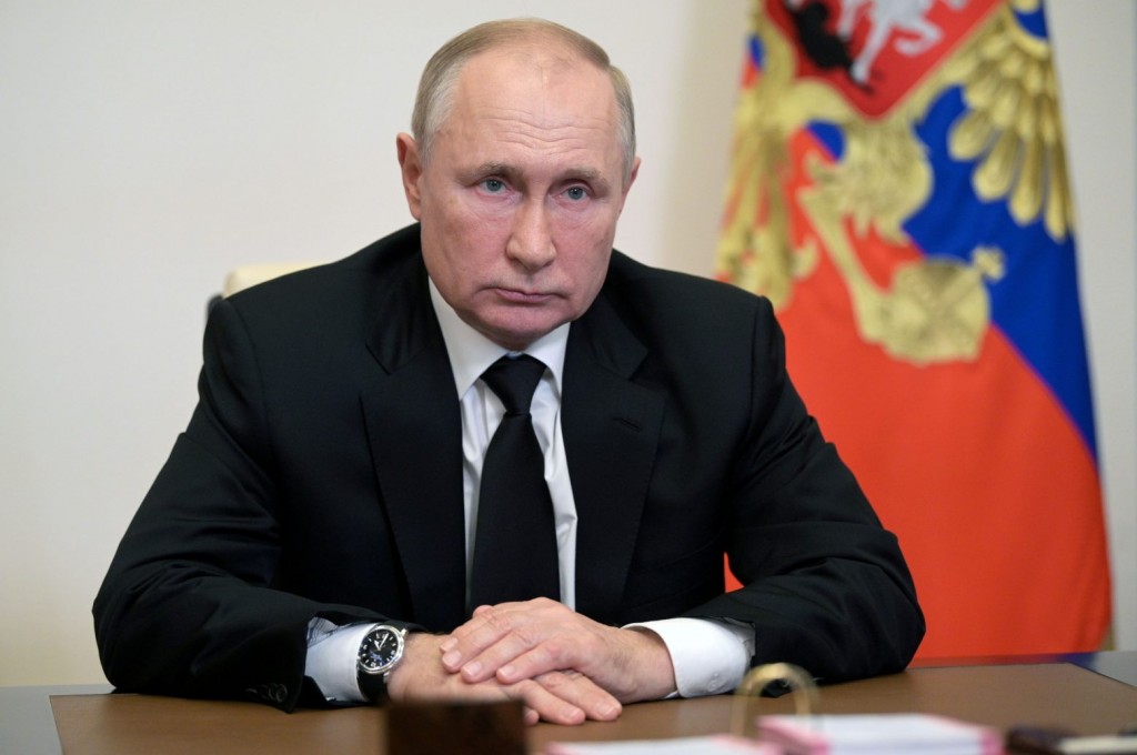 Πούτιν – Παραμένει σε καραντίνα ο Ρώσος πρόεδρος