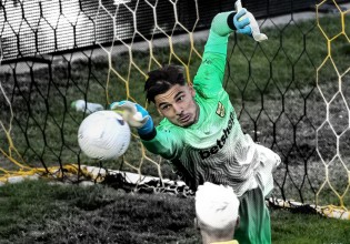 Ποινική δίωξη σε πρώην στέλεχος του ΠΑΟΚ και ένα ακόμη άτομο για την απόπειρα δωροδοκίας του Σιαμπάνη