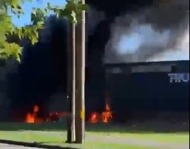 ΗΠΑ – Αεροπλάνο συνετρίβη σε κτίριο στο Κονέκτικατ