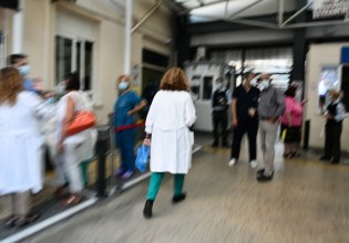 Βαρύς «πέλεκυς» για ανεμβολίαστους ιδιώτες γιατρούς και πλαστά πιστοποιητικά – Τι προβλέπει τροπολογία