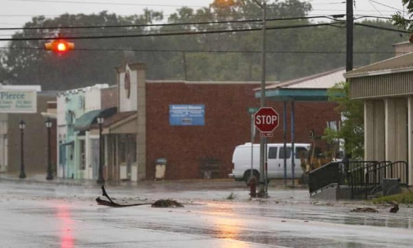 ΗΠΑ – Σε κατάσταση έκτακτης ανάγκης η Λουιζιάνα εξαιτίας του τυφώνα «Νίκολας»