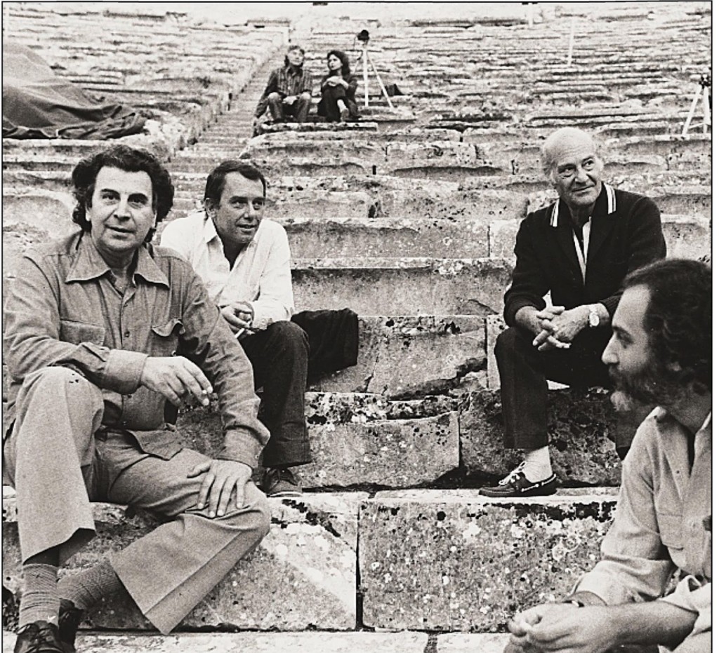 Η αυτοβιογραφία του Μίκη Θεοδωράκη – Η ζωή με δικά του λόγια