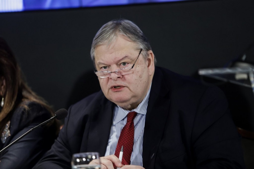 Strong Praise from Venizelos for government, PM for concluding Greece-France mutual defence pact
