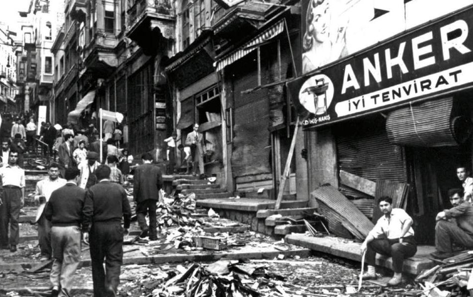 Destroying a minority: Turkey's September 6-7, 1955 pogrom against the Greeks of Istanbul