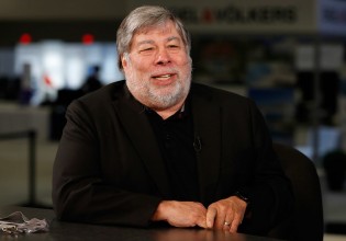 Διαστημική εταιρεία ιδρύει ο συνιδρυτής της Apple Στιβ Βόζνιακ