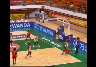 Αδιανόητο νικητήριο καλάθι σε αγώνα AfroBasket Women