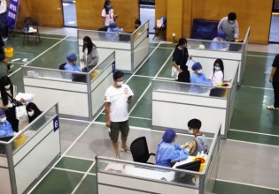 Μόνο με Pfizer ο εμβολιασμός των παιδιών – Το εμβόλιο mRNA είναι το ασφαλέστερο για τα παιδιά