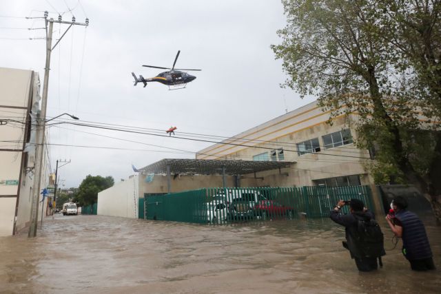 Πλημμύρες στο Μεξικό - 17 νεκροί σε νοσοκομείο, οι περισσότεροι έπασχαν από κοροναϊό