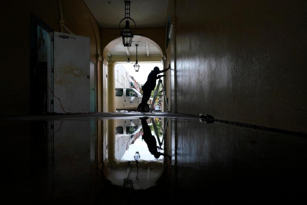 ΗΠΑ – Τους 26 νεκρούς έφθασε ο απολογισμός των θυμάτων του κυκλώνα Άιντα