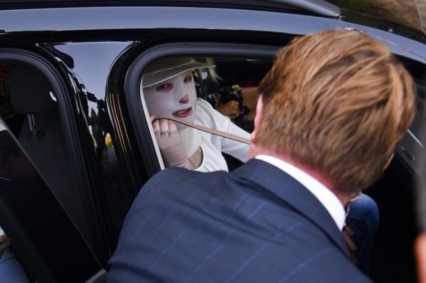 Επίθεση με βιτριόλι – «Η Ιωάννα θα είναι σε κάθε δίκη και θα περιμένει την κατηγορουμένη»