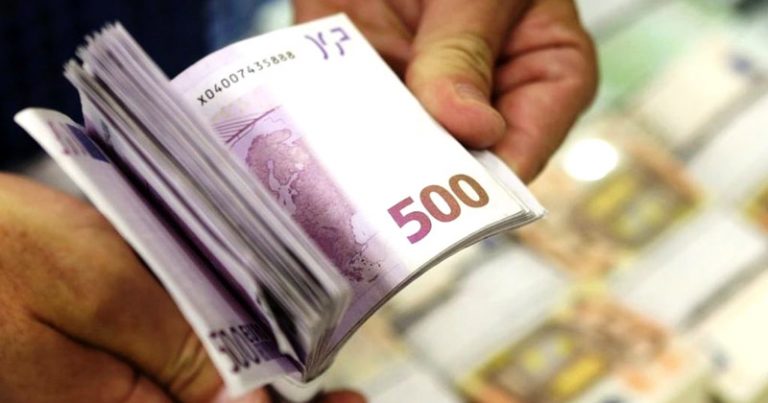 ΑΑΔΕ – 8.543 φορολογούμενοι χρωστούν 87,4 δισ. ευρώ στην Εφορία