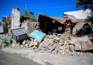 Σεισμός στην Κρήτη – Ζευγάρι γλίτωσε από κατολίσθηση – Τεράστιοι βράχοι μία ανάσα από το αυτοκίνητο