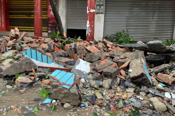 Σεισμός στην Κίνα – Τουλάχιστον τρεις νεκροί και δεκάδες τραυματίες