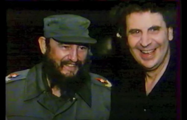 Μίκης Θεοδωράκης – Η ιστορική συναυλία στην Κούβα και το περιστατικό που τρόμαξε τον Κάστρο