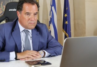 Γεωργιάδης – Τηλεδιάσκεψη με εκπροσώπους αλυσίδων σούπερ μάρκετ για την ακρίβεια – Τι ζήτησε ο υπουργός Ανάπτυξης