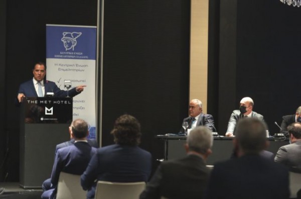 Γεωργιάδης – Με τις νεοφυείς επιχειρήσεις επιδιώκουμε να γίνουν και εφευρέτες οι επιχειρηματίες