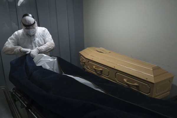 Κοροναϊός – Δραματική η μείωση του προσδόκιμου ζωής – Πόσο υποχώρησε στην Ελλάδα