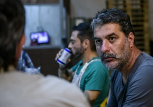 Επιτέλους θέατρο – Ο τεχνοχώρος Cartel ανοίγει τις πόρτες του με δύο sold out παραστάσεις