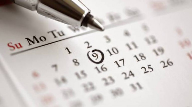 Αυτές είναι οι αργίες μέχρι το τέλος του χρόνου – Τι μέρα πέφτουν τα Χριστούγεννα