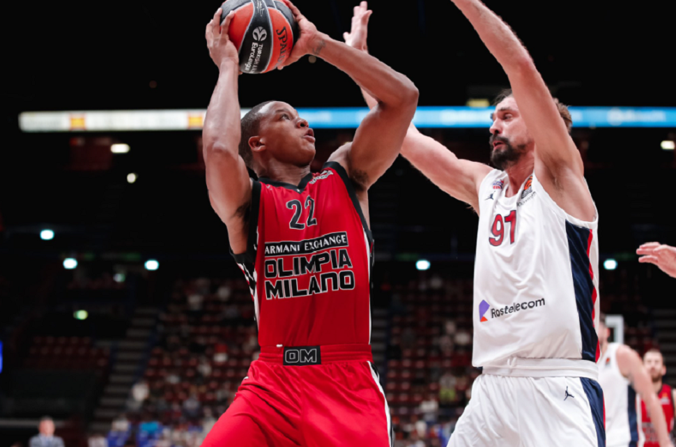 Σούπερ η Αρμάνι, νίκησε την ΤΣΣΚΑ (84-74)