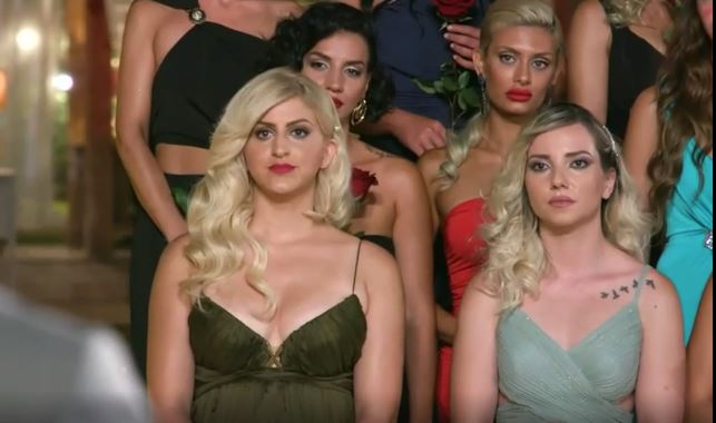 The Bachelor – Αποχώρησε και ήταν σαν μην την κατάλαβε κανείς