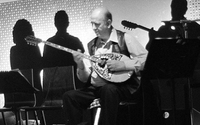 Βαγγέλης Λιόλιος – Έφυγε από την ζωή ο σπουδαίος σολίστ του μπουζουκιού