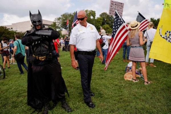 To Twitter γιόρτασε πανηγυρικά την Ημέρα Μπάτμαν