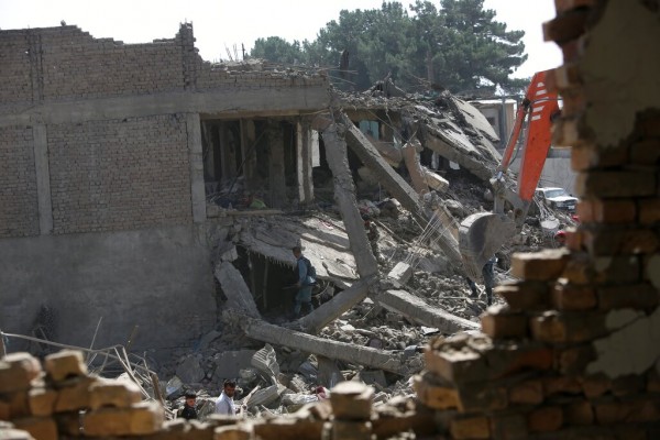 Αφγανιστάν – Τρεις νεκροί και 20 τραυματίες μετά από εκρήξεις βομβών στην Τζαλαλαμπάντ