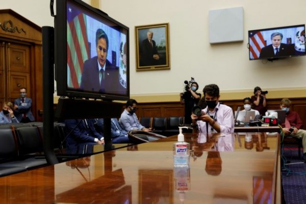 Καμπούλ η Βουλή των ΗΠΑ – «Πυροβολούσαν» επί πέντε ώρες τον Μπλίνκεν για την «προδοσία»