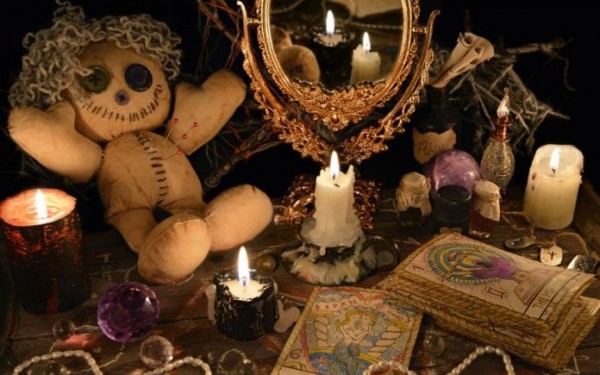 Φρίκη: 32χρονη σκότωσε σε τελετή μαύρης μαγείας την μόλις ενός έτους κόρη της και αυτοκτόνησε