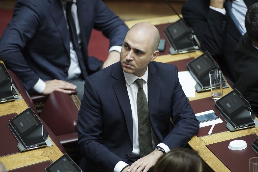 Μπογδάνος – Σάλος στον twitter, τον αποκαλούν «εθνικό ρουφιάνο»