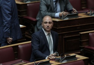 Μπογδάνος – Τη διαγραφή του από την ΚΟ της ΝΔ ζητούν ΣΥΡΙΖΑ, ΚΙΝΑΛ και ΚΚΕ