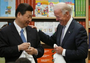 Μπάιντεν – Πρώτη συνδιάλεξη με Σι Τζινπίνγκ μετά από 7 μήνες – «Να εξασφαλίσουμε ότι ο ανταγωνισμός δεν θα μετατραπεί σε σύγκρουση»