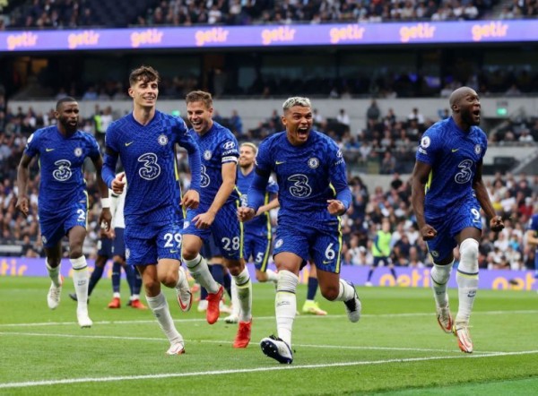 Οι αμυντικοί της Τσέλσι έχουν σκοράρει όσα οι Άρσεναλ και Τότεναμ μαζί