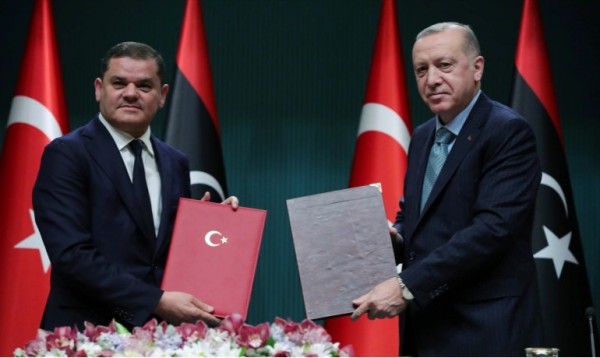 Ερντογάν στον πρωθυπουργό της Λιβύης – Δεν θα κάνετε τίποτα χωρίς την έγκρισή μου