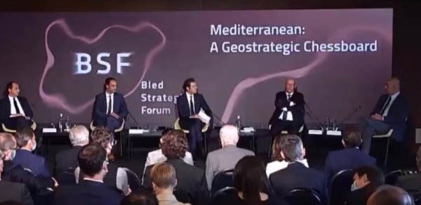 Δένδιας για προσφυγικό και Τουρκία – Η Μεσόγειος είναι η περιοχή όπου θα φανεί η πολιτική ωριμότητα της ΕΕ