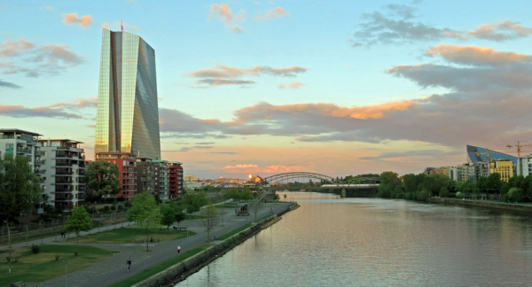 EKT – Τι έδειξαν τα κλιματικά stress test για τράπεζες και επιχειρήσεις