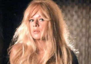 Αλίκη Βουγιουκλάκη – Ο Κώστας Αρζόγλου αποκαλύπτει για την ηθοποιό