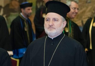 Αρχιεπίσκοπος Ελπιδοφόρος – Είμαι πλήρως ευθυγραμμισμένος με την εθνική γραμμή