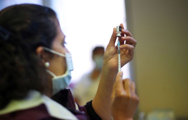 Κοροναϊός –  Πόσο ασφαλές είναι το αδρανοποιημένο εμβόλιο σε άτομα ηλικίας 3 έως 17 ετών