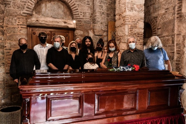 Μίκης Θεοδωράκης -Τέλος στο δικαστικό θρίλερ με την ταφή του – Τι αποφάσισε το δικαστήριο