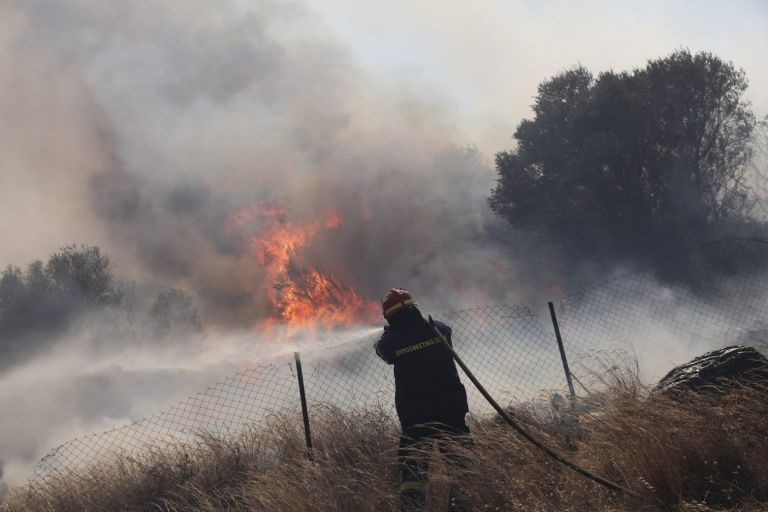 Φωτιά στο Κιλκίς – Μαίνεται το μέτωπο – Ενισχύθηκαν οι δυνάμεις της πυροσβεστικής