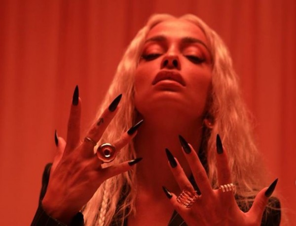 Ελένη Φουρέιρα – H τεράστια αλλαγή στην εμφάνισή της μέσα στα χρόνια