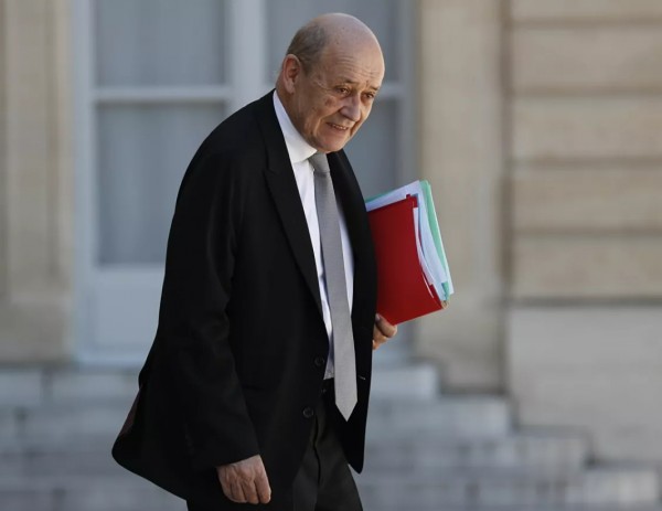 Γάλλος ΥΠΕΞ για AUKUS – Σοβαρή η κρίση με τις ΗΠΑ – Πρέπει να αναθεωρήσουμε τις σχέσεις μας με το Λονδίνο