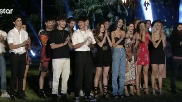 GNTM – Αυτός είναι ο πρώτος παίκτης που αποχώρησε – Δεν πρόλαβε να μπει καν στο σπίτι