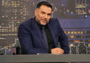 Γρηγόρης Αρναούτογου – Έκανα ψυχανάλυση για να ξαναβρώ τα νώτα μου