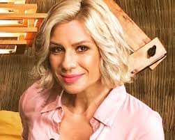 Κατερίνα Καραβάτου – Σε ποιον αφιέρωσε το πρώτο ποστ μετά το χωρισμό της