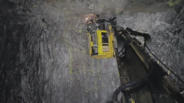 Καναδάς – 39 μεταλλωρύχοι παραμένουν παγιδευμένοι σε ορυχείο από την Κυριακή