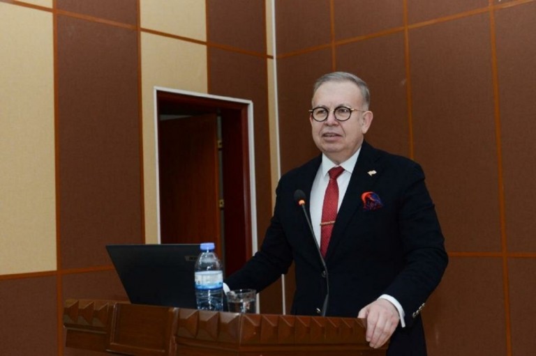 Νέες φωτιές από την Τουρκία – «Σχέδιο εισβολής της Ελλάδας στη Δυτική Τουρκία με τα μέλη της FETO»