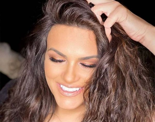 Δήμητρα Κατσαφάδου – «Μικρή είχα δεχτεί μπούλινγκ για το επώνυμό μου»